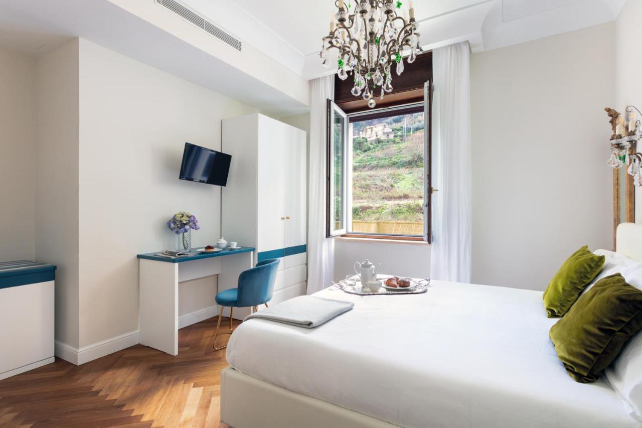 Experience Boutique Hotel - Villa Cimmino Castellammare di Stabia Extérieur photo